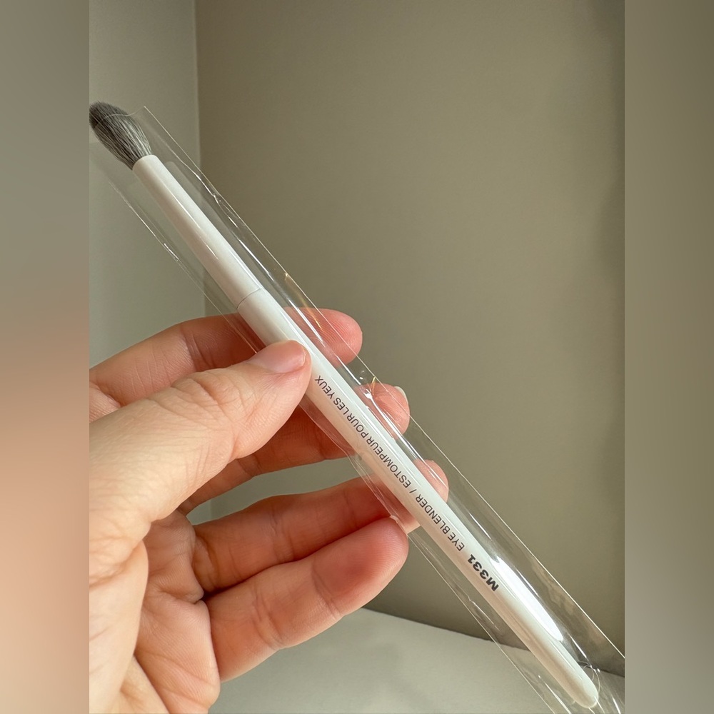 3/$25 Morphe M331 Professional Tapered Blender Eyeshadow Brush NEW